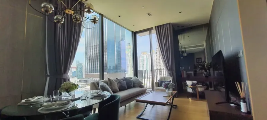 For rent 28 Chidlom corner room, spacious, comfortable, fully furnished, built-in, book now before you miss out++