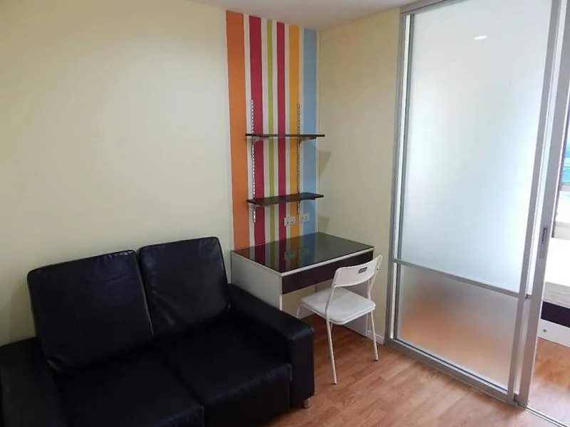 For rent, Lumpini Park Phetkasem 98, size 26 sq.m., 14th floor, room separated by a garden, only 6,700/month, hurry up