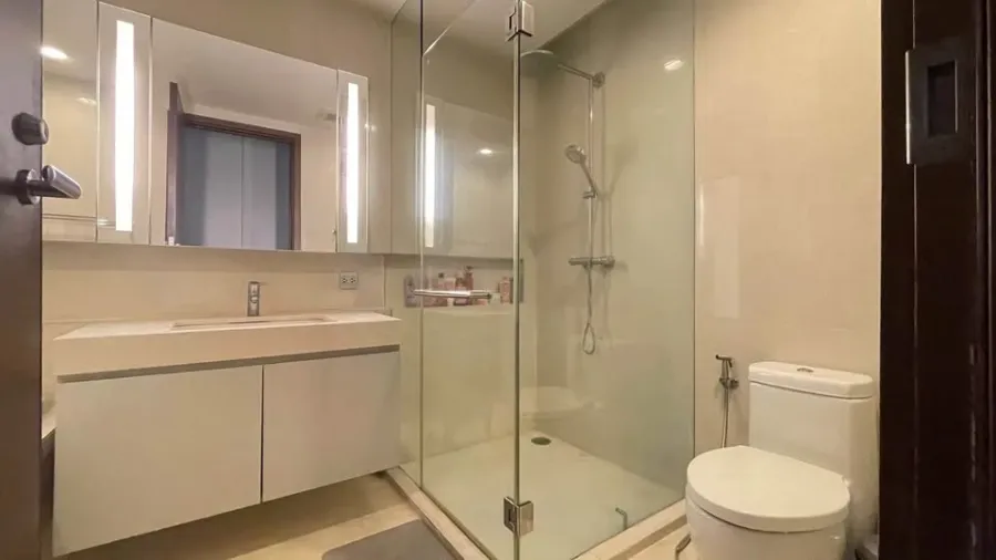 For rent: Quattro by Sansiri, 7th floor, spacious room, fully furnished, ready to move in, hurry and reserve now!
