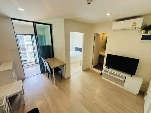 For rent: iCondo Green Space Sukhumvit 77, pool view, nice room, fully furnished, reserve now, don't delay.