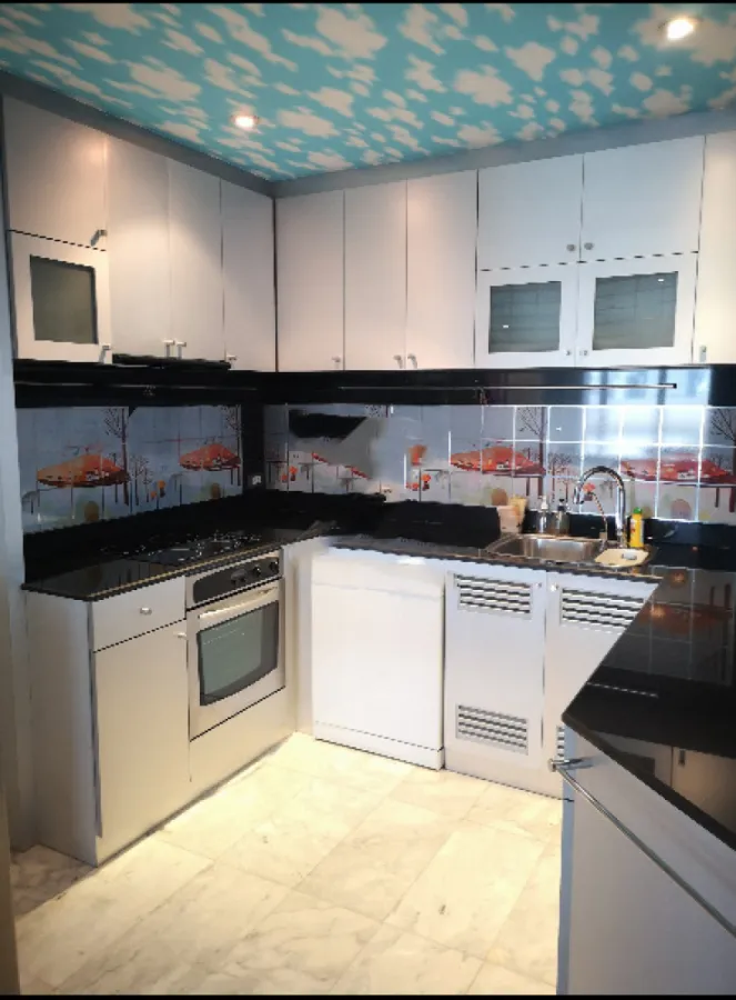 For rent!! Condo Baan Kasemsan 1, 21st floor, very nicely decorated room. Ready to move in. Hurry up to reserve!!