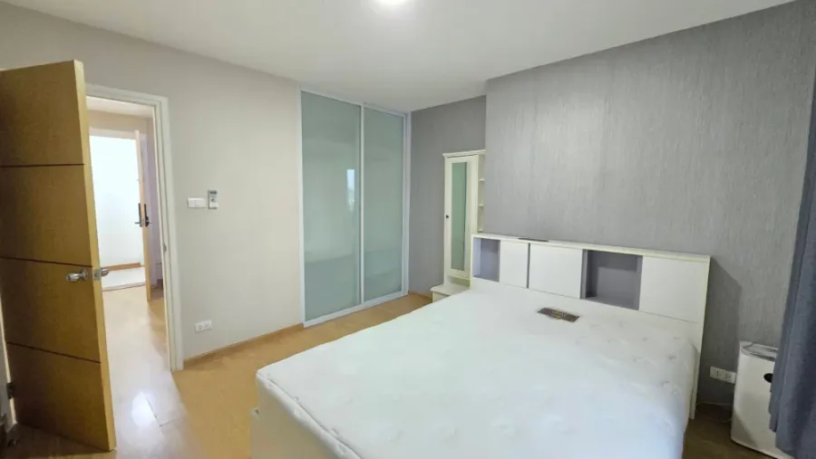 For rent: The Maple Ratchada-Ladprao, 5th floor, fully furnished, ready to move in. Book now!