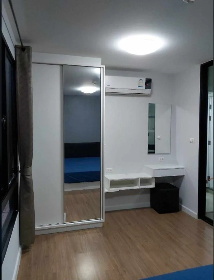 ขาย I CONDO SARAYA เฟส2 ห้องกั้นแยกอย่างดี เฟอร์ เครื่องใช้ไฟฟ้าครบครัน รีบมาจับจองเลยจ้า