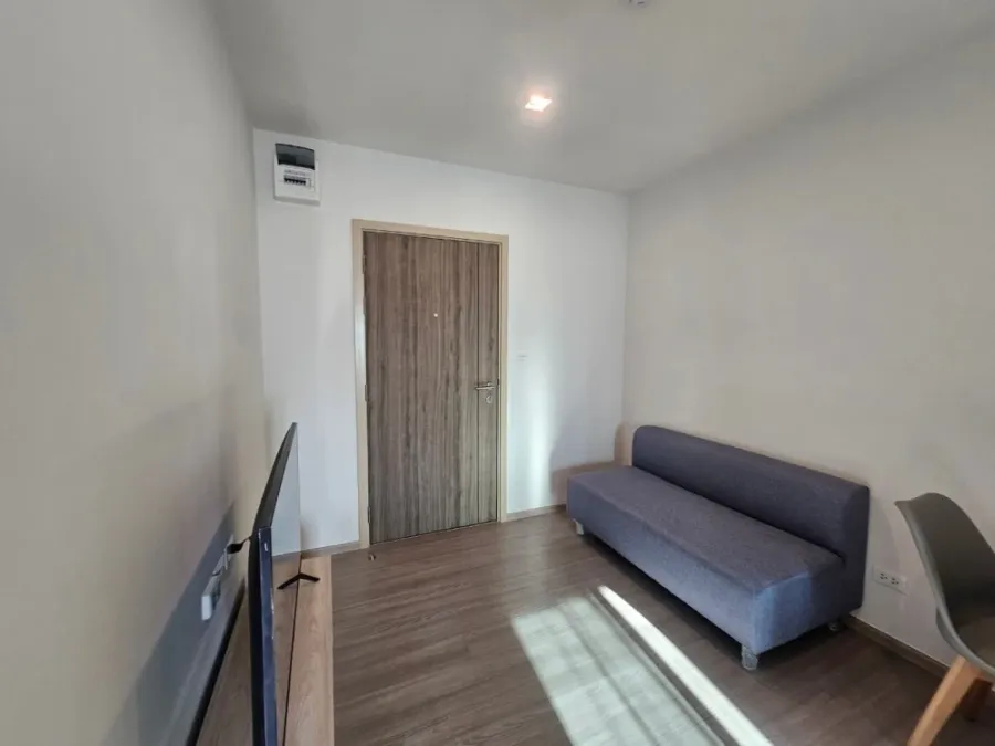 For rent: Me Onnut-Rama 9, low-floor unit, comfortable and affordable. Book now!