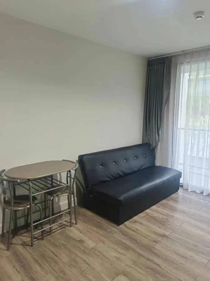 ให้เช่า G Condo ศรีราชา เฟอร์นิเจอร์บิวท์อินครบ เครื่องใช้ไฟฟ้าครบ หิ้วกระเป๋าเข้าอยู่ได้เลย
