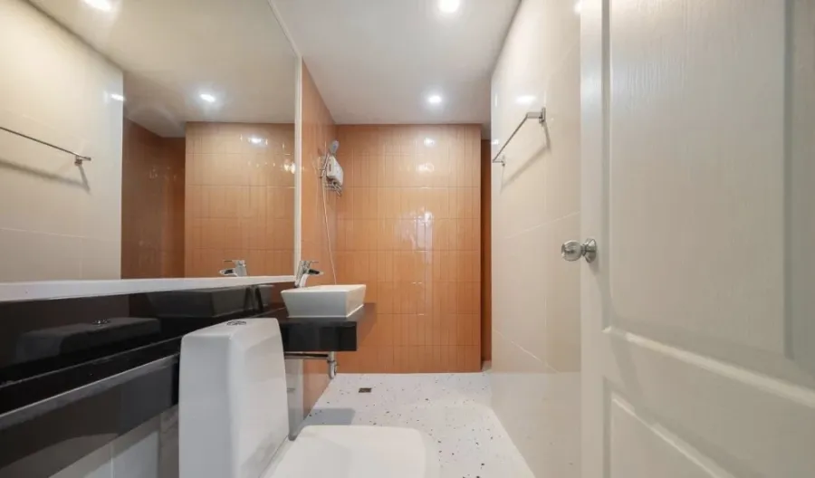 ขาย Bangkok Horizon Sathorn-Narathiwas 1 ห้องนอน พื้นที่ใช้สอยเยอะ ส่วนกลางครบครัน จองเลย
