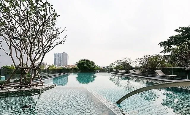 ขาย/ให้เช่า เดอะทรี บางโพ สเตชั่น ห้องตกแต่งใหม่พร้อมอยู่ โซฟาหนังอย่างดี จองเลยจ้า ห้ามพลาด