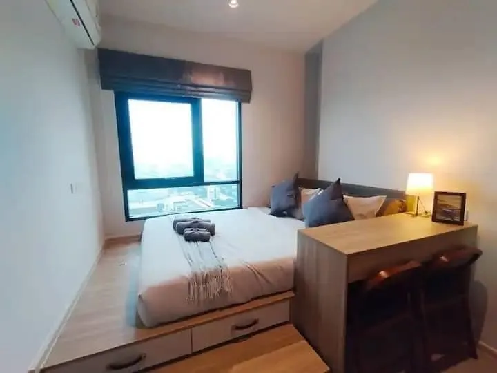 For rent, Altitude Unicorn Sathorn-Tha Phra, 31st floor, open view, comfortable to the eyes, fully decorated. Move in now.
