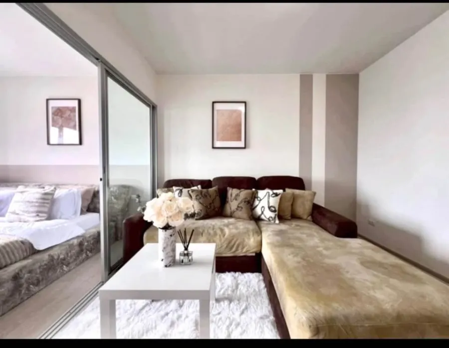 Plum Condo Extra Rama 2 for rent: 1 bedroom, 1 bathroom, fully furnished, great location. Just bring your bags and move in!
