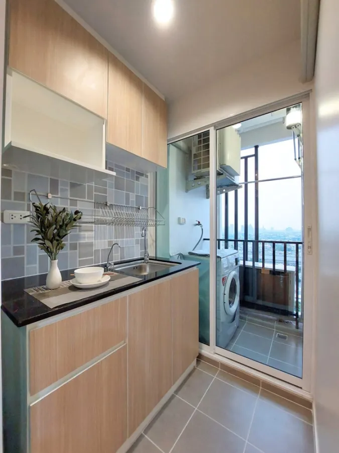 For sale, for rent, Regent Home Bang Son Condo, Phase 2, beautifully decorated room, well-built-in, high floor, hurry and come reserve now.