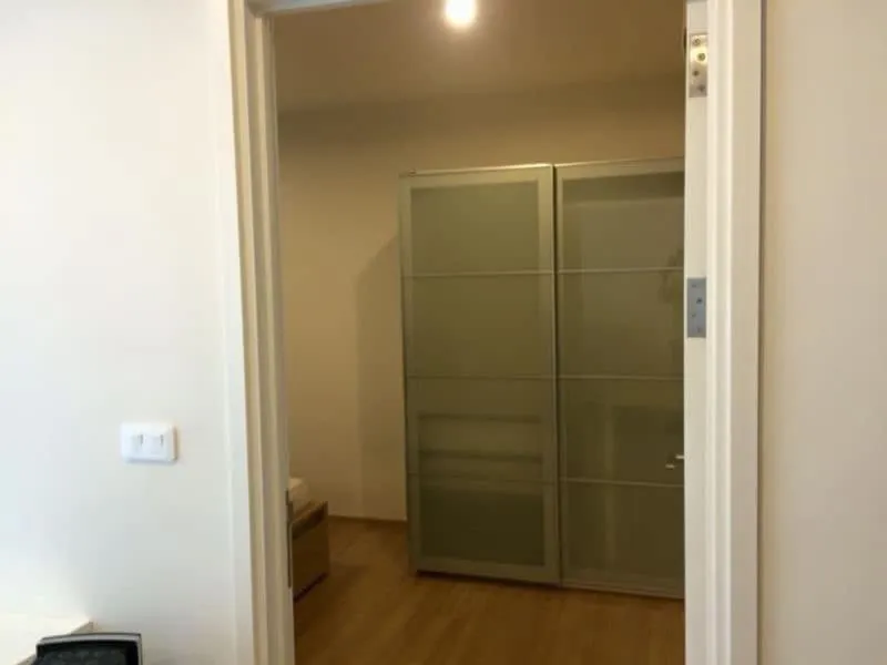 Awesome for rent, The Base Chaengwattana, hot condo, very good view, 1 bedroom, fully furnished, book now. If you are slow, you will miss it.