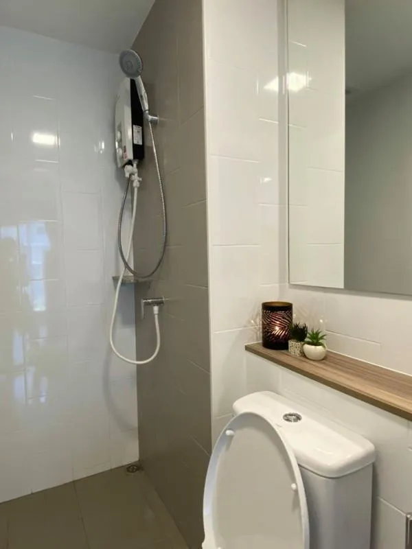 Plum Rangsit Alive for rent, beautiful room, ready to move in, beautiful pool view, new room, fully furnished, beautiful like this, don't wait.