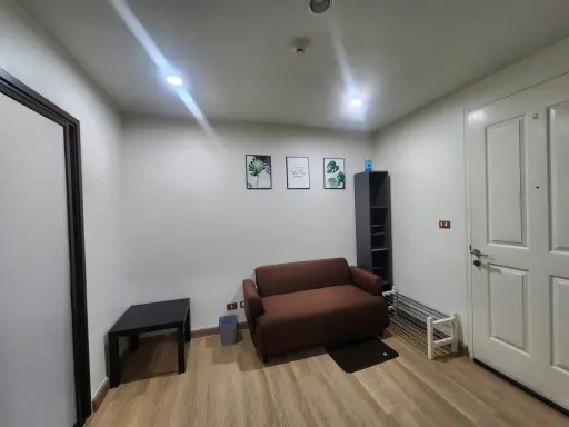 For rent: The Niche Mono Bangna, 5th floor, complete with furniture and electrical appliances. Reserve first, stay first.