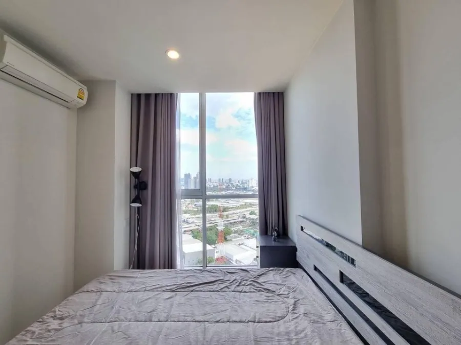 Condo for rent, Noble Revolve Ratchada, nice room, wide size, good size, high floor, great view, don't miss it.