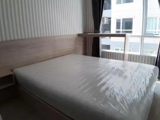 For rent!! Condo Regent Home Sukhumvit 97/1, fully furnished, ready to move in with your bags. Don't miss it!!
