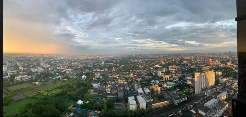ขาย ให้เช่า The Line Sukhumvit 101 ตอนเย็นได้วิวสวย ห้องเพดานสูง 3.5 เมตร แต่งพร้อมอยู่ ไม่จองถือว่าผิด