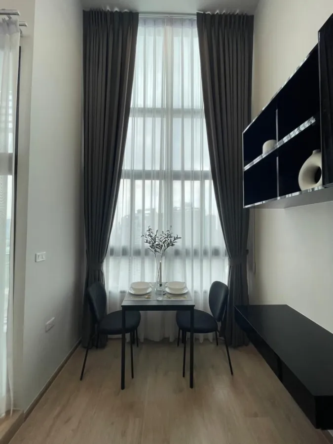 Condo for rent Ideo Rama 9 - Asoke, duplex room Decorated with built-ins, loft style, just come and stay.