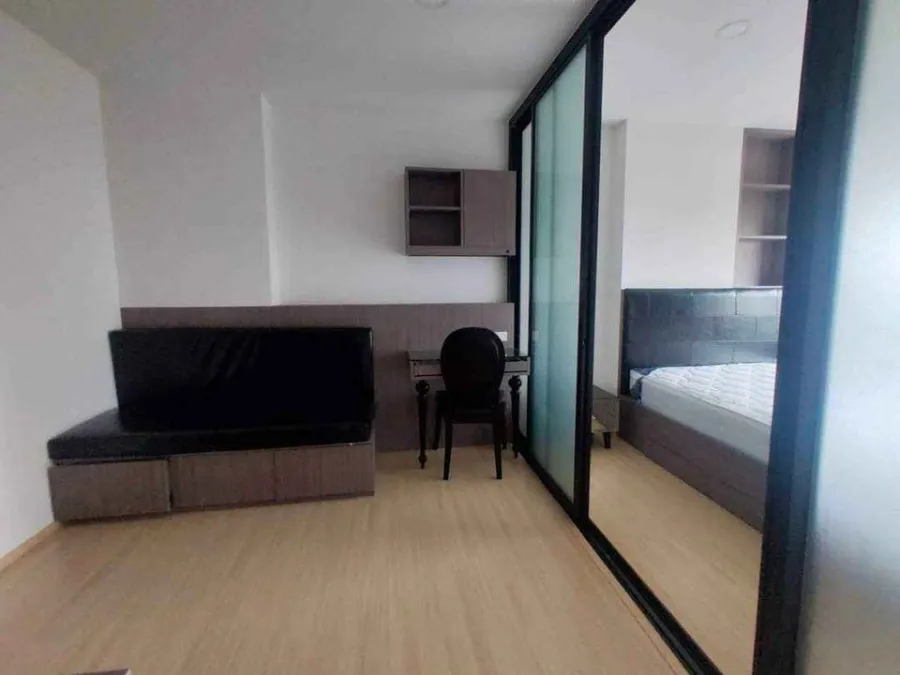 For rent, Condo Via 7 Bangna by Apasiri, nice room with complete facilities, hurry to book.