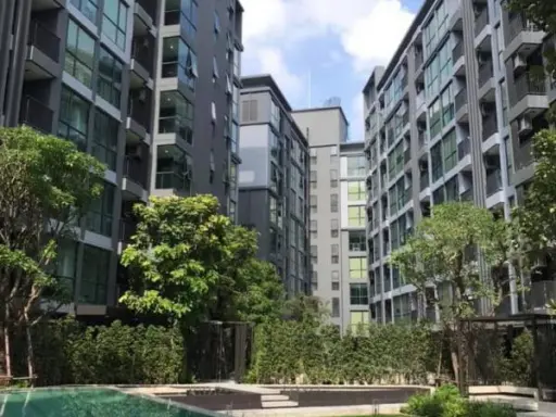 For rent, Premio Quinto, 7th floor, Building C, nice room with furniture. Pack your bags and move in right away!!