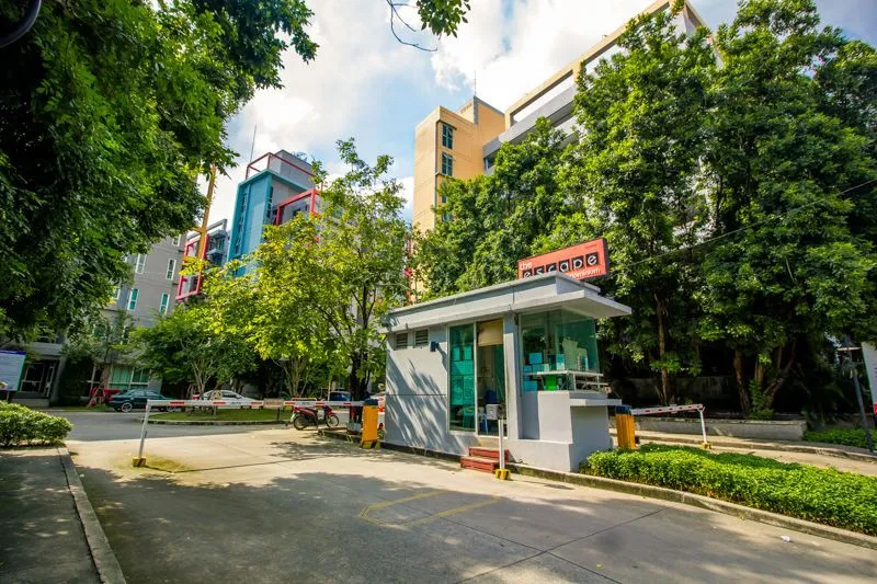 ขาย ให้เช่า ดิ เอสเคป คอนโดมิเนียม สุขุมวิท 101/1 ห้องพร้อมอยู่ แต่งเรียบง่าย