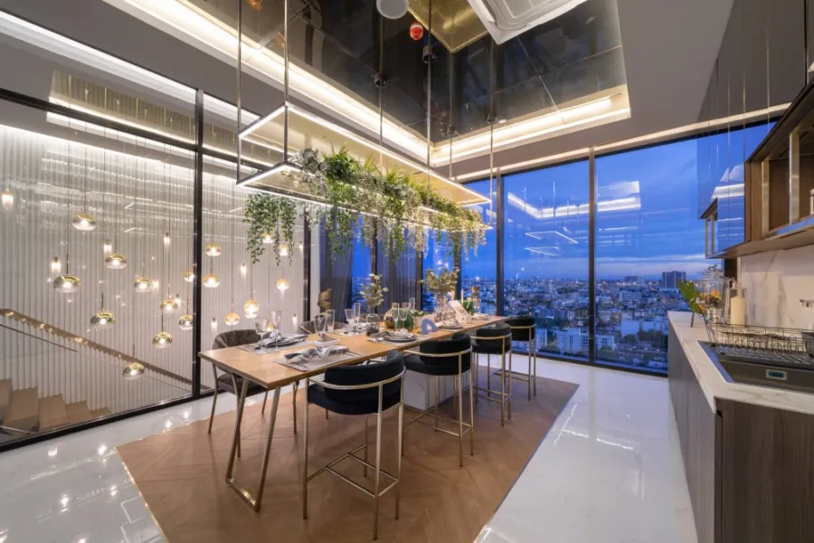 Condo sales down Knightsbridge Collage Sukhumvit 107 Duplex room size 42.20 upstairs, book now !!!