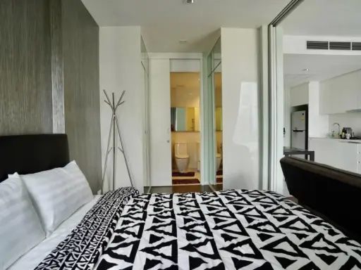 For rent!! Nara Nine Condo, luxury condominium in Luxury Modern Contemporary style, don't miss it!!