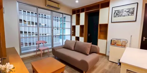 ให้เช่า Baan Klang Krung Siam-Pathumwan ชั้น 7 ห้องแต่งครบ น่าอยู่ จองเลย ด่วนๆจ้า