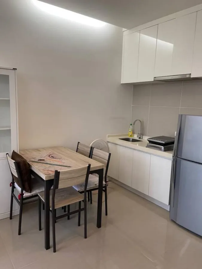 Condo for rent at T.C. Green, beautiful room, high view, complete appliances, attractive price, wow, like it, hurry up to reserve.