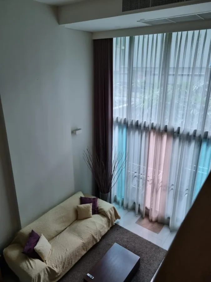 ขายด่วนๆ คอนโด Siamese 39 ห้อง Duplex Fully furnished มาพร้อมราคาสุดคุ้ม คุณต้องห้ามพลาดเลย