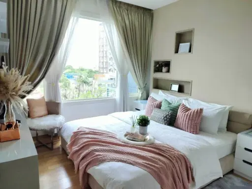 For rent, Siri at Sukhumvit, beautiful room, very nicely decorated, fully furnished, must accept reservations.
