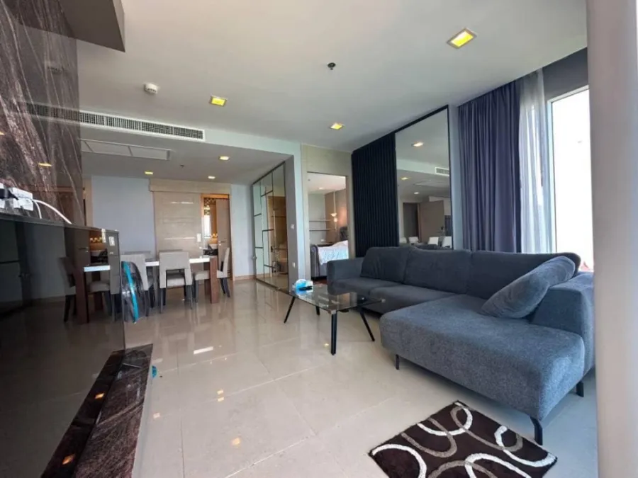 For sale: The Palm Wongamat Beach Pattaya, spacious room, high floor, fully decorated, Buit-In, move in now.