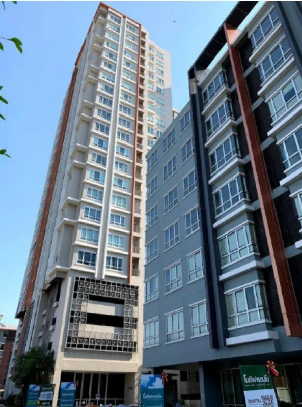 ขายด่วน Motif Sathorn-Wongwianyai ทาสีโทนเขียนอ่อนดูเป็นธรรมชาติ ไม่ร้อนวิวดี ปังสุดๆๆใครๆก็ชอบด่วนๆ