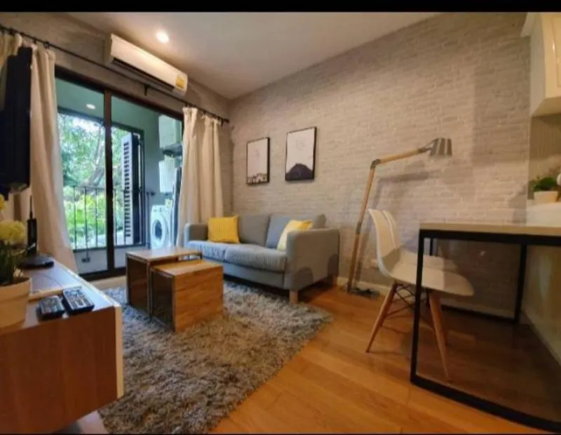 Condo for rent, Let Dwell Sukhumvit 26, beautiful room, fully furnished, ready to move in, this price is great.