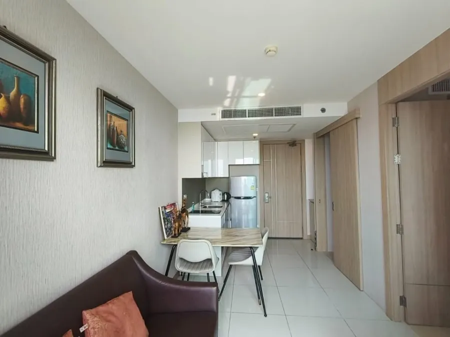 ให้เช่า The Riviera Jomtien พัทยา ห้องอยู่ชั้นสูงมากๆ วิวทะเล+เมือง ตกแต่งครบ พร้อมเข้าอยู่
