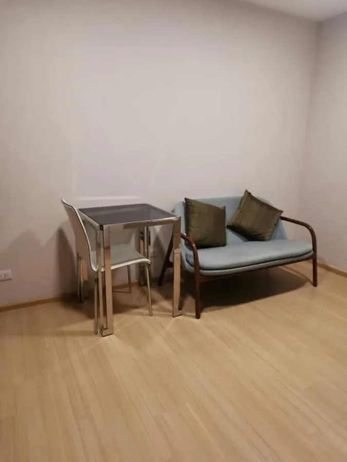 For rent, Plum condo Rangsit alive 1, 3rd floor, great pool view, fully furnished, ready to move in. If interested, hurry to reserve.