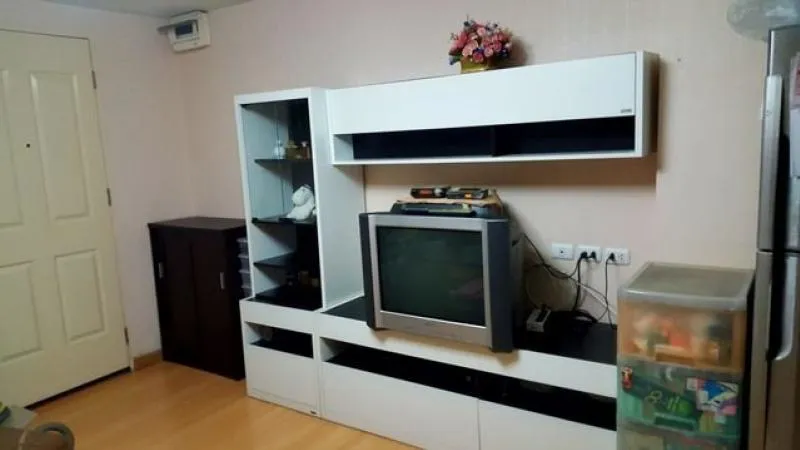 ขาย คอนโด แฮปปี้ ลีฟวิ่ง รัชดา 18 ชั้น 2 ห้องสวย เฟอร์ครบ!! ต้องซื้อนะห้องนี้ รีบเลยๆๆ