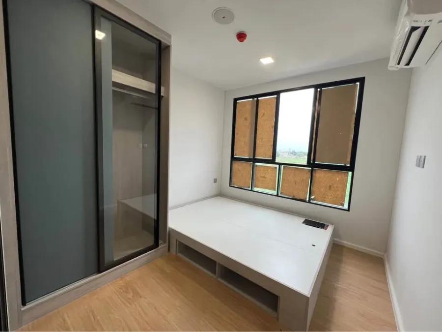 ให้เช่า Atmoz Kanaal Rangsit ห้องพร้อมอยู่ เฟอร์ เครื่องใช้ไฟฟ้าครบ รีบมาจองเลย